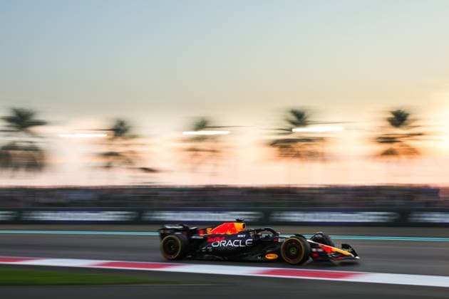 1 Max Verstappen (NLD, Oracle Red Bull Racing), F1 Grand Prix of Abu Dhabi at Yas Marina Circuit on November 26, 2023 in Abu Dhabi, United Arab Emirates. (Photo by HOCH ZWEI) Abu Dhabi United Arab Emirates