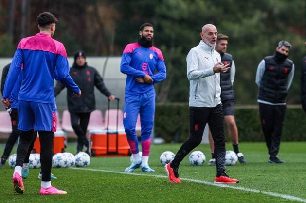 UEFA Champions League football match - AC Milan training Stefano Pioli Head Coach of AC Milan seen during the AC Milan training session at Milanello Sports Center ahead of their UEFA Champions League 2023 24 Group Stage F match against Borussia Dortmund at Centro Sportivo Milanello, Carnago, Italy on November 27, 2023 Milanello Italy  Copyright: xIPAxSport ABACAx