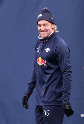 RB Leipzig Training Champions League Leipzig, 27.11.2023, RB Trainingszentrum, UEFA Champions League , RB Leipzig - Abschlusstraining am Vortag von Manchester City vs. RBL , Im Bild: Emil Forsberg (10, RB Leipzig) ,