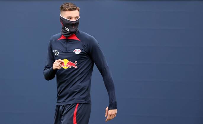 Sport Bilder des Tages RB Leipzig Training Champions League Leipzig, 27.11.2023, RB Trainingszentrum, UEFA Champions League , RB Leipzig - Abschlusstraining am Vortag von Manchester City vs. RBL , Im Bild: Benjamin Sesko (30, RB Leipzig) ,