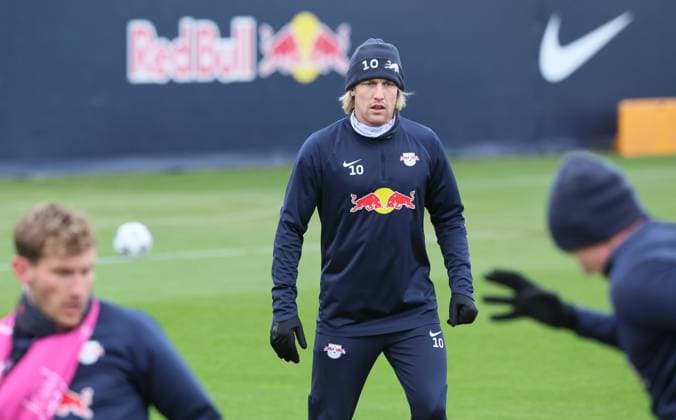 RB Leipzig Training Champions League Leipzig, 27.11.2023, RB Trainingszentrum, UEFA Champions League , RB Leipzig - Abschlusstraining am Vortag von Manchester City vs. RBL , Im Bild: Emil Forsberg (10, RB Leipzig) ,