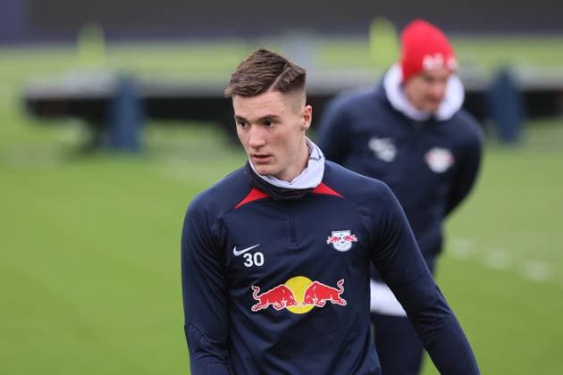 RB Leipzig Training Champions League Leipzig, 27.11.2023, RB Trainingszentrum, UEFA Champions League , RB Leipzig - Abschlusstraining am Vortag von Manchester City vs. RBL , Im Bild: Benjamin Sesko (30, RB Leipzig) ,