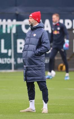 RB Leipzig Training Champions League Leipzig, 27.11.2023, RB Trainingszentrum, UEFA Champions League , RB Leipzig - Abschlusstraining am Vortag von Manchester City vs. RBL , Im Bild: Trainer Marco Rose (RB Leipzig) ,