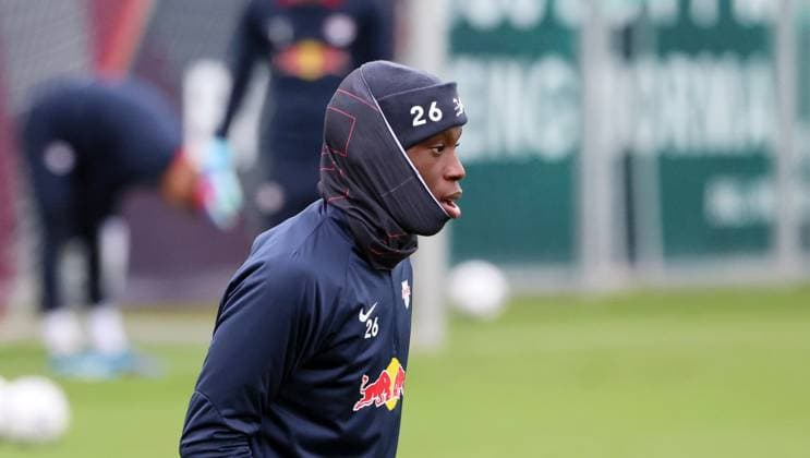 RB Leipzig Training Champions League Leipzig, 27.11.2023, RB Trainingszentrum, UEFA Champions League , RB Leipzig - Abschlusstraining am Vortag von Manchester City vs. RBL , Im Bild: Ilaix Moriba (26, RB Leipzig) ,