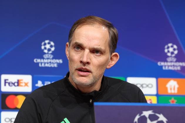 Thomas Tuchel (FC Bayern Muenchen, Cheftrainer) bei der Pressekonferenz, skeptischer Blick, Internationale Pressekonferenz. FC Bayern Muenchen, Fussball, UEFA Champions League, Vorrunde, 5. Spieltag, Saison 23 24, 28.11.2023 , Internationale Pressekonferenz. FC Bayern Muenchen, Fussball, UEFA Champions League, Vorrunde, 5. Spieltag, Saison 23 24, 28.11.2023 Muenchen Copyright: xEibner-Pressefoto JennixMaulx EP_JML
