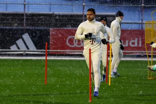 Serge Gnabry (FC Bayern Muenchen, 07) beim Training im Schnee, Abschlusstraining. FC Bayern Muenchen, Fussball, UEFA Champions League, Vorrunde, 5. Spieltag, Saison 23 24, 28.11.2023, Abschlusstraining. FC Bayern Muenchen, Fussball, UEFA Champions League, Vorrunde, 5. Spieltag, Saison 23 24, 28.11.2023 Muenchen Copyright: xEibner-Pressefoto JennixMaulx EP_JML