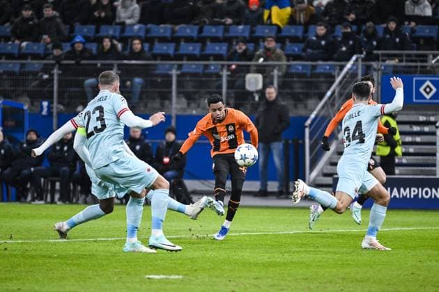 Shakhtar s Newerton pictured in action during a soccer match between Ukrainian Shakthar Donetsk and Belgian Royal Antwerp FC, on Tuesday 28 November 2023 in Hamburg, Germany, on day five of the Champions League group stage, in group H. TOM GOYVAERTS TomxGoyvaerts  x81022193x