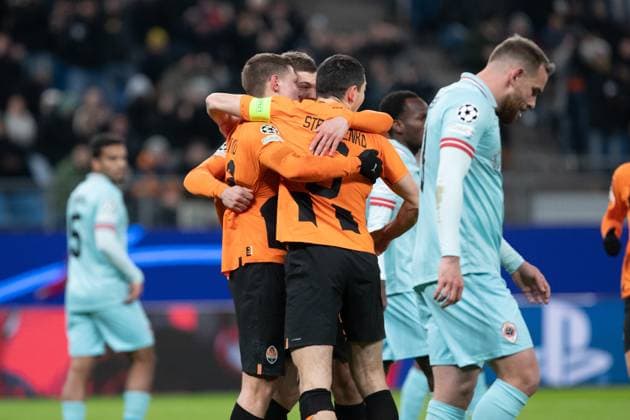 UEFA Champions League: Shakhtar - Royal Antwerpen; 28.11.2023 FC Shakhtar Donetsk im Jubel nach dem Tor von Mykola Matviienko (FC Shakhtar Donetsk, 22) UEFA Champions League: Shakhtar - Royal Antwerpen; Hamburg, Volksparkstadion, 28.11.2023 Copyright: xBEAUTIFULxSPORTS Buriakovx