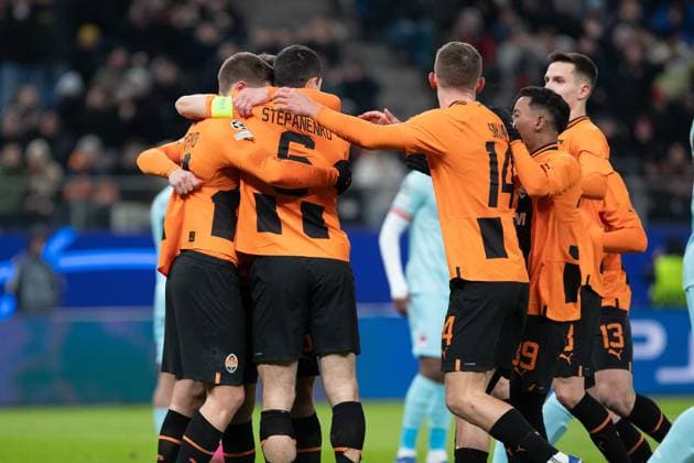 UEFA Champions League: Shakhtar - Royal Antwerpen; 28.11.2023 FC Shakhtar Donetsk im Jubel nach dem Tor von Mykola Matviienko (FC Shakhtar Donetsk, 22) UEFA Champions League: Shakhtar - Royal Antwerpen; Hamburg, Volksparkstadion, 28.11.2023 Copyright: xBEAUTIFULxSPORTS Buriakovx