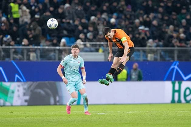 UEFA Champions League: Shakhtar - Royal Antwerpen; 28.11.2023 Taras Stepanenko (FC Shakhtar Donetsk, 6) UEFA Champions League: Shakhtar - Royal Antwerpen; Hamburg, Volksparkstadion, 28.11.2023 Copyright: xBEAUTIFULxSPORTS Buriakovx