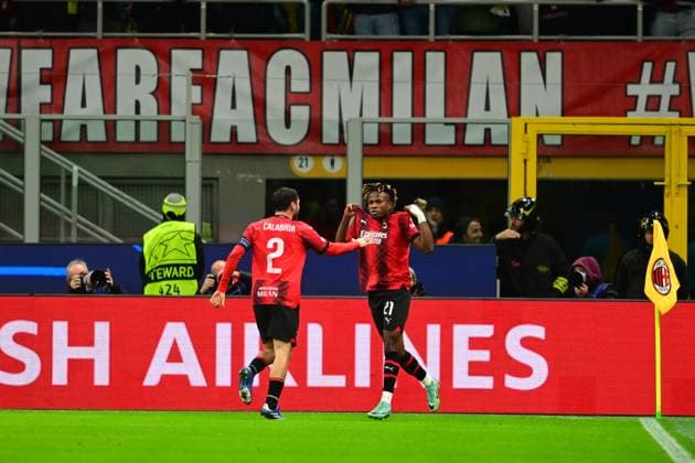 Italy, Mailand, 28.11.2023, San Siro Stadium, AC Milan-Borussia Dortmund - UEFA Champions League 2023 2024 - Group F, Samuel Chukwueze of AC Milan celebrates after scoring his team s first goal Milan San Siro Stadium Lombardy Italy