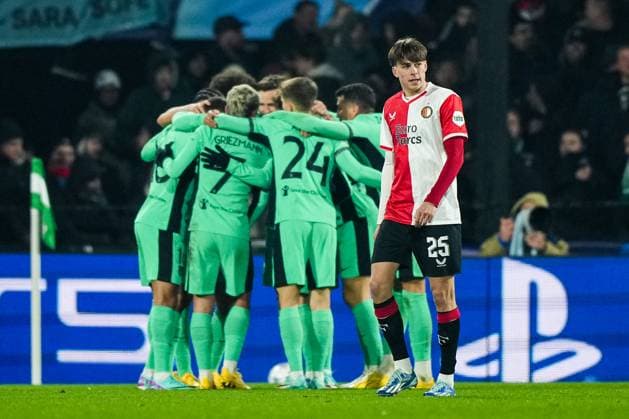 UEFA Champions League: Feyenoord v Atletico Madrid Rotterdam - Leo Sauer of Feyenoord reacts to the 1-3 during the 5th leg of the UEFA Champions League group stage between Feyenoord v Atletico Madrid at Stadion Feijenoord De Kuip on 28 November 2023 in Rotterdam, The Netherlands. Copyright: xTomxBodex