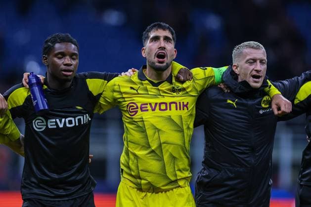 AC Milan vs Borussia Dortmund - UEFA Champions League 2023 24 Group Stage - Group F - 28 11 2023 Emre Can of Borussia Dortmund celebrates the victory at the end of the match during UEFA Champions League 2023 24 Group Stage - Group F football match between AC Milan and Borussia Dortmund at San Siro Stadium, Milan, Italy on November 28, 2023 - Photo FCI Fabrizio Carabelli Copyright: xBEAUTIFULxSPORTS Carabellix