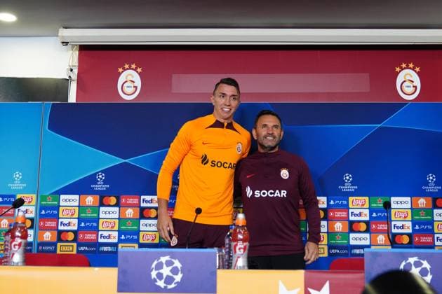 Coach Okan Buruk and Goalkeeper Fernando Muslera of Galatasaray during the press conference, PK, Pressekonferenz the day before the UEFA Champions League match between Galatasaray and Manchester United, ManU on November 29 , 2023 at Rams park Stadium on November 28, 2023 in Istanbul, Turkey. ( Photo by Seskimphoto ) 