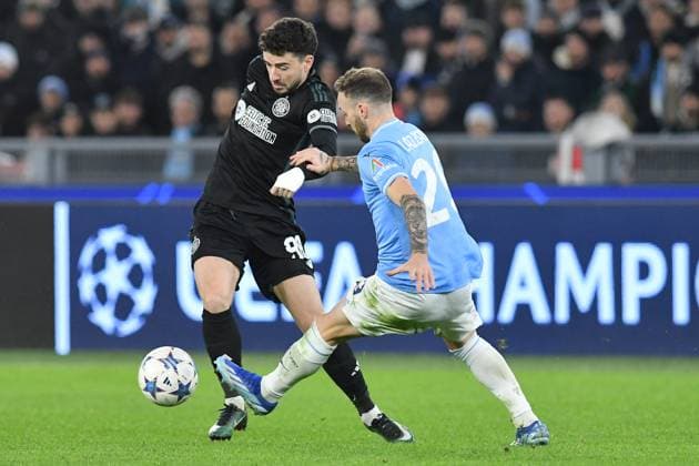 Mikey Johnston of Celtic,Manuel Lazzari of SS Lazio during the Champions League match between Lazio v Celtic at Olympic stadium, Italy, November 28th, 2023. Photographer01  Copyright: xFotografo01x xipa-agency.netx xFotografo01x IPA_41920863 IPA_Agency_IPA41920863