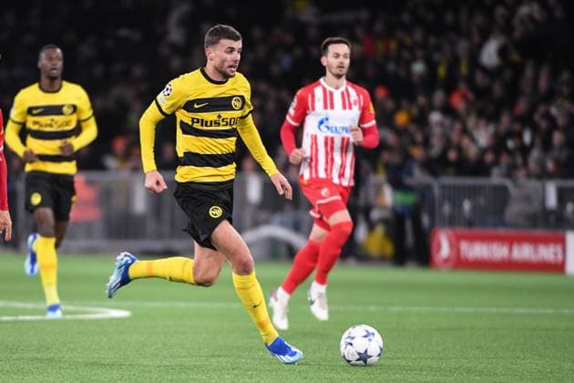 BERN, SWITZERLAND - NOVEMBER 28: Darian Males of Young Boys in action during the UEFA Champions League Group Stage match between BSC Young Boys and FK Crvena zvezda at Stadion Wankdorf on November 28, 2023 in Bern, Switzerland. Bern Stadion Wankdorf Bern Switzerland Copyright: xJustPictures.ch ManuelxWinterbergerx jp-en-EuSpIm-Y.Boys_Crvena_28Nov2023_00098