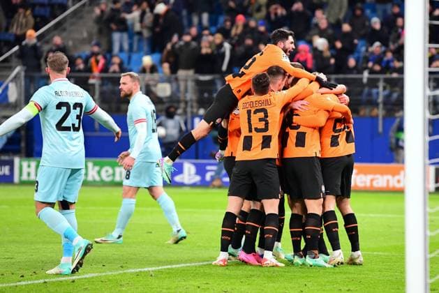 Fussball I Herren I UEFA I Champions League l FC Schachtar Donezk - Royal Antwerpen FC I 5. Spieltag I Gruppe H I Saison 2023-2024 I Shakhtar Donetsk I 28.11.2023 I Shakhtar Donetsk Torjubel zum 1:0 Torschuetze ist Matvienko Mykola (FC Shakhtar Donetsk) , Sportplatz : Volksparkstadion, Hamburg, Stellingen Hamburg Deutschland