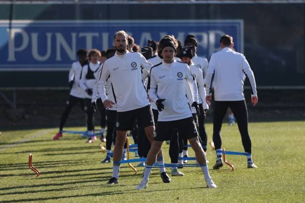 SOCCER - UEFA EL, Sturm vs Czestochowa GRAZ,AUSTRIA,29.NOV.23 - SOCCER - UEFA, group stage, SK Sturm Graz vs Rakow Czestochowa, preview, training Sturm. Image shows Jon Gorenc-Stankovic (Sturm) and Stefan Hierlaender (Sturm).  GEPAxpictures xChrisxBauer