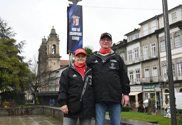 Fussball, Herren, Saison 2023 2024, UEFA Champions League (Gruppe C, 5. Spieltag), SC Sporting Braga - 1. FC Union Berlin, Union-Fans in der Innenstadt von Braga, 29.11. 2023, Copyright: xMatthiasxKochx