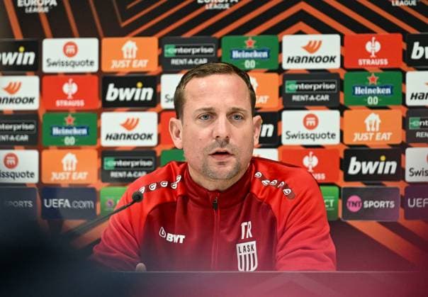 SOCCER - UEFA EL, Liverpool vs LASK LIVERPOOL,ENGLAND,29.NOV.23 - SOCCER - UEFA Europa League, group stage, Liverpool FC vs Linzer ASK, preview, press conference, PK, Pressekonferenz LASK. Image shows head coach Thomas Sageder (LASK).  GEPAxpictures xAvnixRetkoceri