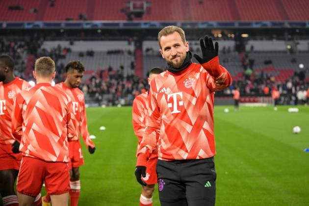 Fußball, UEFA Championsleague, 20231129, FC Bayern München - FC Kopenhagen. Im Bild Harry KANE (FC Bayern München, 9) winkt grüßt Aufwärmen. München Allianz Arena Bayern Deutschland Copyright: Passion2Press MarkusxFischerx