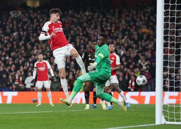 EDITORIAL USE ONLY No use with unauthorised audio, video, data, fixture lists, club league logos or live services. Online in-match use limited to 120 images, no video emulation. No use in betting, games or single club league player publications. Arsenal v Lens, UEFA Champions League, Group B, Football, Emirates Stadium, London, UK - 29 Nov 2023 EDITORIAL USE ONLY No use with unauthorised audio, video, data, fixture lists, club league logos or live services. Online in-match use limited to 120 images, no video emulation. No use in betting, games or single club league player publications. Copyright: xMichaelxZemanek Shutterstockx 14232702g