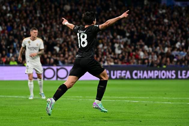 Torjubel zum 0:1 durch Giovanni Simeone 18 ( Neapel ), Real Madrid vs. SSC Neapel, Fussball, Champions League, Gruppenphase, 29.11.2023 Madrid Madrid Spanien