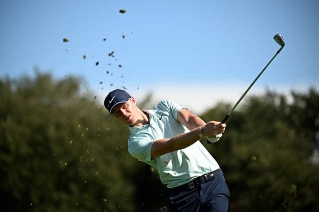 GOLF AUSTRALIAN OPEN, Cam Davis of Australia plays a shot from the 16th fairway during Round 1 of the Australian Open 2023 at the Lakes Golf Club in Sydney, Thursday, November 30, 2023. ( NO ARCHIVING, EDITORIAL USE ONLY, NO USE IN BOOKS WITHOUT CONSENT SYDNEY NEW SOUTH WALES AUSTRALIA  Copyright: xDANxHIMBRECHTSx 20231130001871707936