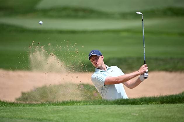 GOLF AUSTRALIAN OPEN, Cam Davis of Australia plays a shot from bunker on the 8th hole during Round 1 of the Australian Open 2023 at the Lakes Golf Club in Sydney, Thursday, November 30, 2023. ( NO ARCHIVING, EDITORIAL USE ONLY, NO USE IN BOOKS WITHOUT CONSENT SYDNEY NEW SOUTH WALES AUSTRALIA  Copyright: xDANxHIMBRECHTSx 20231130001871748328