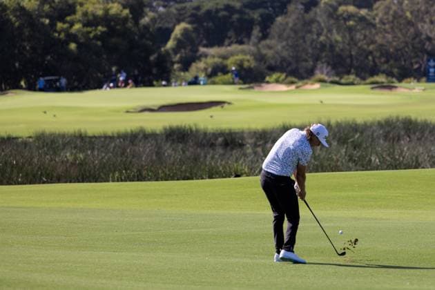 SYDNEY, AUSTRALIA - NOVEMBER 30: Cameron Smith plays his approach shot during round 1 of The Australian Open Golf at The Lakes Golf Club on November 30, 2023 in Sydney, Australia. (Photo by Damian Briggs Speed Media Icon Sportswire) GOLF: NOV 30 Australian Open EDITORIAL USE ONLY Icon23113001241
