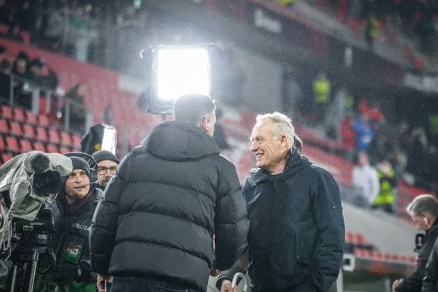 SC Freiburg - Olympiacos FC Fußball: UEFA Europa League 2023 2024, 5. Spieltag, SC Freiburg - Olympiakos Piräus, Europa-Park Stadion, Freiburg: Freiburgs Trainer Christian Streich