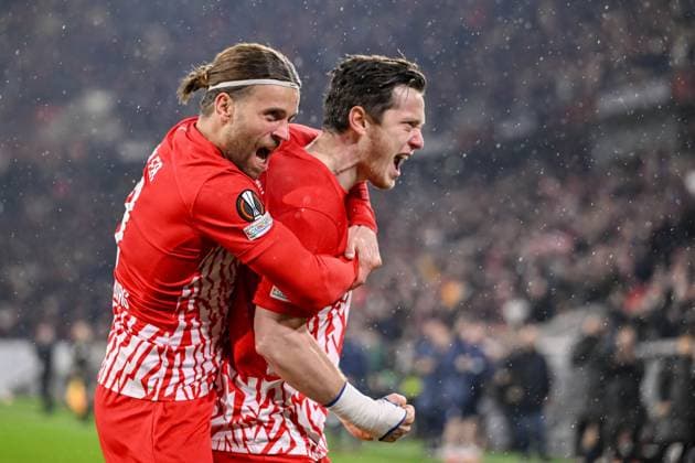 30.11.2023, Freiburg, Germany, Stadion am Wolfswinkel, SC Freiburg vs Olympiakos Piraeus - UEFA Europa League 2023 24 - Group A, Michael Gregoritsch (SC Freiburg) Torjubel, jubelt nach seinem treffer zum 1:0 (Foto H. Langer) Freiburg Stadion am Wolfswinkel Germany