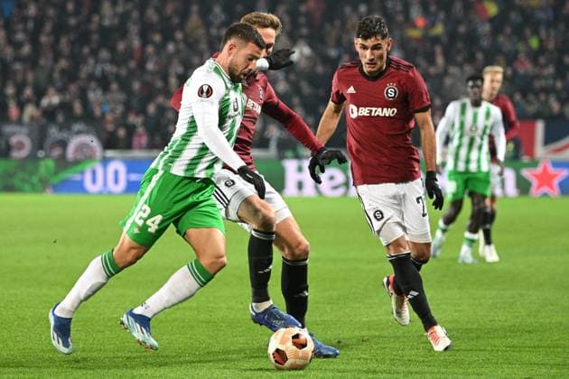 Aitor Ruibal (Betis), left, in action during the UEFA Europa League, 5th round, Group C, match AC Sparta Praha vs Real Betis (Sevilla), in Prague, Czech Republic, on November 30, 2023. (CTKxPhoto MichalxKamaryt) CTKPhotoP2023113008182  CTKPhotoP2023113008182