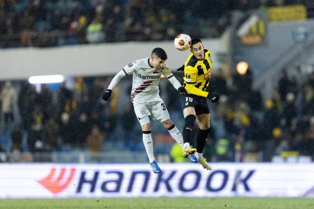 231130 Gustavo Puerta of Bayer Leverkusen and Srdjan Hrstic of BK Häcken during the UEFA Europa League football match between BK Häcken and Bayer Leverkusen on November 30, 2023 in Gothenburg. Photo: Michael Erichsen BILDBYRAN COP 89 MI0578 bayer leverkusen bbeng bk häcken football fotball fotboll soccer uefa europa league Copyright: MICHAELxERICHSEN BB231130MI082