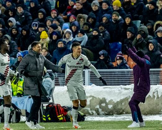 Leverkusen s Patrick Schick celebrates with coach Xabi Alonso after 2-0 during Thursday s Europa League (Group H) soccer match between BK Häcken and Bayer Leverkusen from Germany at Gamla Ullevi, Gothenburg on November 30, 2023. GÖTEBORG SVERIGE x9200x
