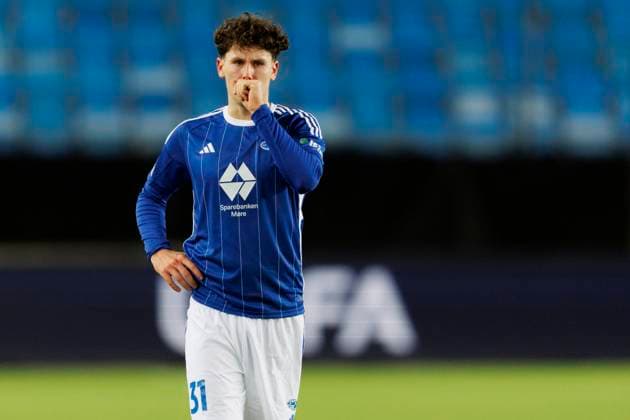 Europa League i fotball 2023: Molde - Qarabag (2-2) Molde 20231130. Moldes Mathias Fjortoft Lovik etter Europa League kampen i fotball mellom Molde og Qarabag pa Aker Stadion. Foto: Svein Ove Ekornesvag NTB Molde Norge EDITORIAL USE ONLY. RESTRICTED USE FOR BETTING COMPANIES Ref:_SPOjLV2RkpzCuc.jpg  Copyright: xSveinxOvexEkornesvagx xNTBx