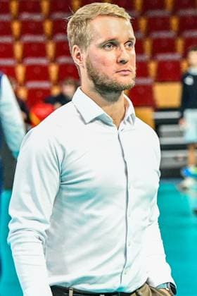 Matti Alatalo (Head Coach Powervolleys Düren), Porträt, Portrait, 30.11.2023, Düren (Deutschland), Volleyball, CEV Cup, SWD Powervolleys Düren - OK Strumica