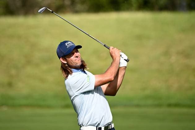 GOLF AUSTRALIAN OPEN, Aaron Baddeley of Australia plays a shot from the 13th fairway during Round 2 of the Australian Open 2023 at the Lakes Golf Club in Sydney, Friday, December 1, 2023. ( NO ARCHIVING, EDITORIAL USE ONLY, NO USE IN BOOKS WITHOUT CONSENT SYDNEY NEW SOUTH WALES AUSTRALIA  Copyright: xDANxHIMBRECHTSx 20231201001872149398