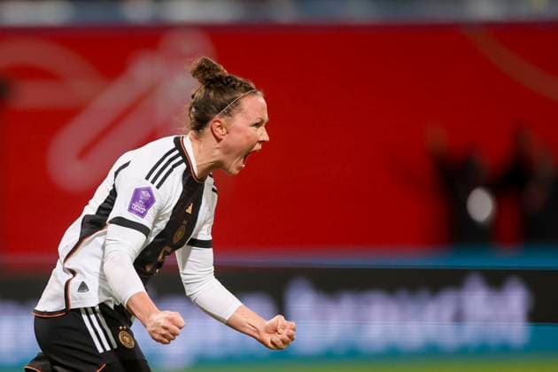 Sport Bilder des Tages Germany, Rostock, 01.12.2023, Ostseestadion, Germany vs Denmark - UEFA Womens Nations League - Group A3, Marina Hegering (Germany) celebrates after scoring her teams second goal Rostock Ostseestadion Germany