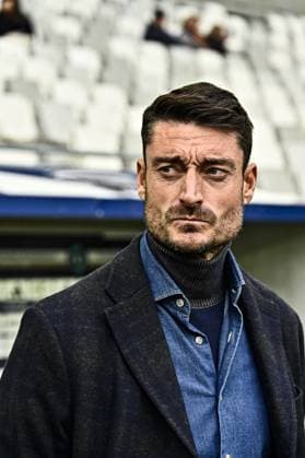 Albert Riera (gir) FOOTBALL : Bordeaux vs Troyes - 16eme Journee du Championnat de France de Ligue 2 BKT - Bordeaux - 02-12-2023 ThierryBreton Panoramic 