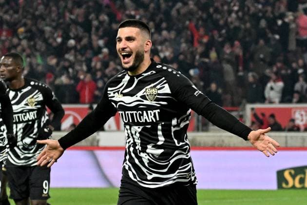 02.12.2023, xjhx, Fussball 1.Bundesliga, VfB Stuttgart - SV Werder Bremen emspor, v.l. Torjubel nach dem Tor zum celebrating the goal celebrate 1:0 durch Deniz Undav (VfB Stuttgart) (DFL DFB REGULATIONS PROHIBIT ANY USE OF PHOTOGRAPHS as IMAGE SEQUENCES and or QUASI-VIDEO) Stuttgart