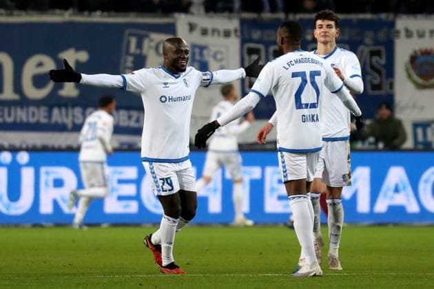 02.12.2023, xgox, Fussball 2.Bundesliga, 1.FC Magdeburg - 1.FC Kaiserslautern emspor, v.l. Torjubel nach dem Tor zum celebrating the goal celebrate 1:0 durch Luc Castaignos (1.FC Magdeburg) (DFL DFB REGULATIONS PROHIBIT ANY USE OF PHOTOGRAPHS as IMAGE SEQUENCES and or QUASI-VIDEO) Magdeburg