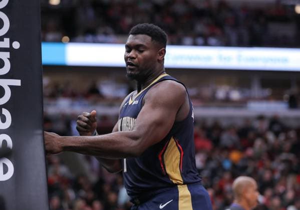 CHICAGO, IL - DECEMBER 02: Zion Williamson 1 of the New Orleans Pelicans reacts during the first half against the Chicago Bulls at the United Center on December 2, 2023 in Chicago, Illinois. (Photo by Melissa Tamez Icon Sportswire) NBA, Basketball Herren, USA DEC 02 Pelicans at Bulls EDITORIAL USE ONLY Icon23120115