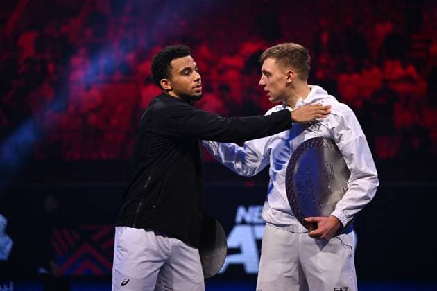 Medjedovic Wins Next Gen ATP, Tennis Herren Finals - Jeddah Arthur Fils (FRA) with Hamad Medjedovic (SER)during the final at the 2023 Next Gen ATP Finals in Jeddah, SAUDI ARABIA, on December 2, 2023. Photo by Corinne Dubreuil ABACAPRESS.COM Jeddah Saudi Arabia  Copyright: xDubreuilxCorinne ABACAx