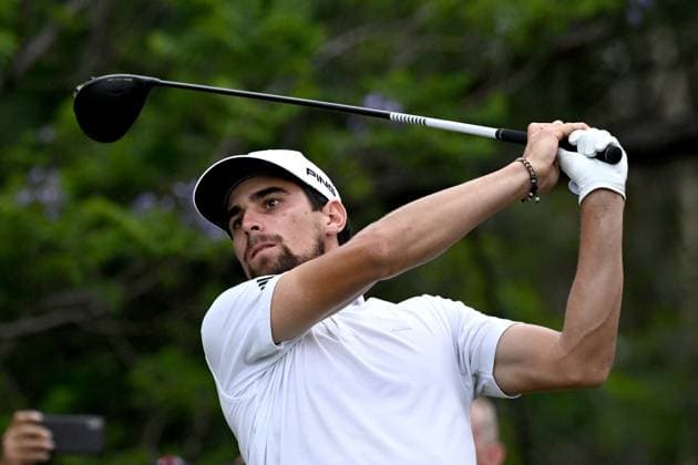 GOLF AUSTRALIAN OPEN, Joaquin Niemann of Chile plays a shot from the 18th tee during the first playoff hole of Round 4 of the Australian Open 2023 at the Australian Golf Club in Sydney, Sunday, December 3, 2023. ( NO ARCHIVING, EDITORIAL USE ONLY, NO USE IN BOOKS WITHOUT CONSENT SYDNEY NEW SOUTH WALES AUSTRALIA  Copyright: xDANxHIMBRECHTSx 20231203001872999739