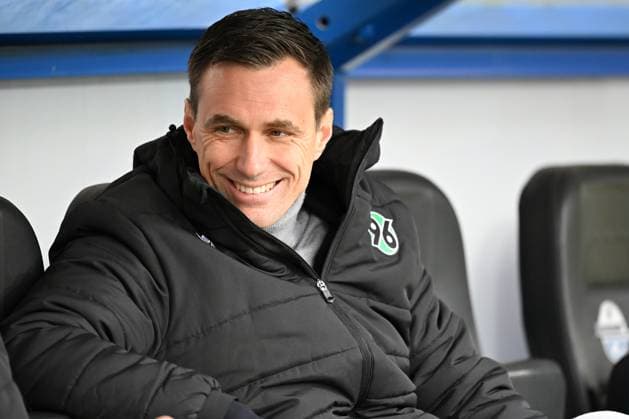 Paderborn, Home Deluxe Arena, 03.12.23, GER, Herren, 2.Bundesliga, Saison 2023-2024, SC Paderborn 07 - Hannover 96 Bild: Sportdirektor Marcus MANN (Hannover) Only for editorial use! DFL regulations prohibit any use of photographs as image sequences and or quasi-video. NRW Deutschland