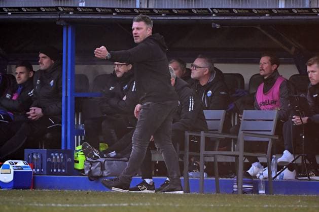 Paderborn, Home Deluxe Arena, 03.12.23, GER, Herren, 2.Bundesliga, Saison 2023-2024, SC Paderborn 07 - Hannover 96 Bild: Trainer Lukas KWASNIOK (Paderborn) Only for editorial use! DFL regulations prohibit any use of photographs as image sequences and or quasi-video. NRW Deutschland