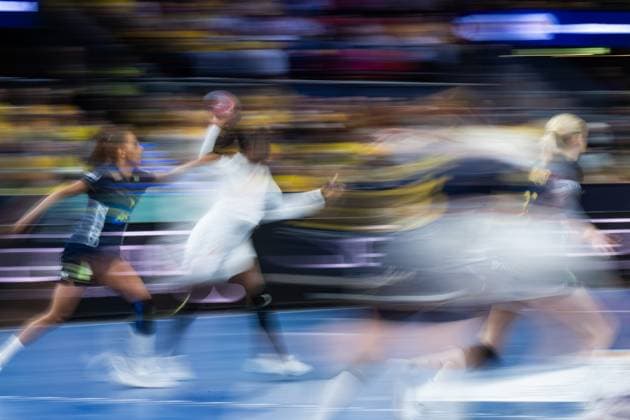 231203 Jamina Roberts of Sweden during the IHF Women?s World Championship, WM, Weltmeisterschaft handball match between Senegal and Sweden on December 3, 2023 in Gothenburg. Photo: Mathias Bergeld BILDBYRAN kod MB MB0792 handball handboll handball bbeng vm handball-vm handbolls-vm ihf handball world championship world handball championship 2023 world championship 2023 senegal sverige sweden 5 dam women kvinner Copyright: MATHIASxBERGELD BB231203MB120