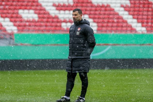 Dimitrios Grammozis (Trainer 1.FC Kaiserslautern), Training, 1. FC Kaiserslautern , Fussball, 2. Bundesliga, Saison 2023 2024, 04.12.2023 Dimitrios Grammozis (Trainer 1.FC Kaiserslautern), Training, 1. FC Kaiserslautern , Fussball, 2. Bundesliga, Saison 2023 2024, 04.12.2023 Kaiserslautern