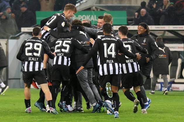 Sport Bilder des Tages Moenchengladbach, Borussia Park, 05.12.23, GER, Herren, DFB-Pokal Achtelfinale, Saison 2023-2024, Borussia Moenchengladbach - VfL Wolfsburg Bild: Kouadio KONE (Gladbach) jubelt nach seinem Tor zum 1:0 Only for editorial use! DFL regulations prohibit any use of photographs as image sequences and or quasi-video. Nordrhein-Westfalen Deutschland